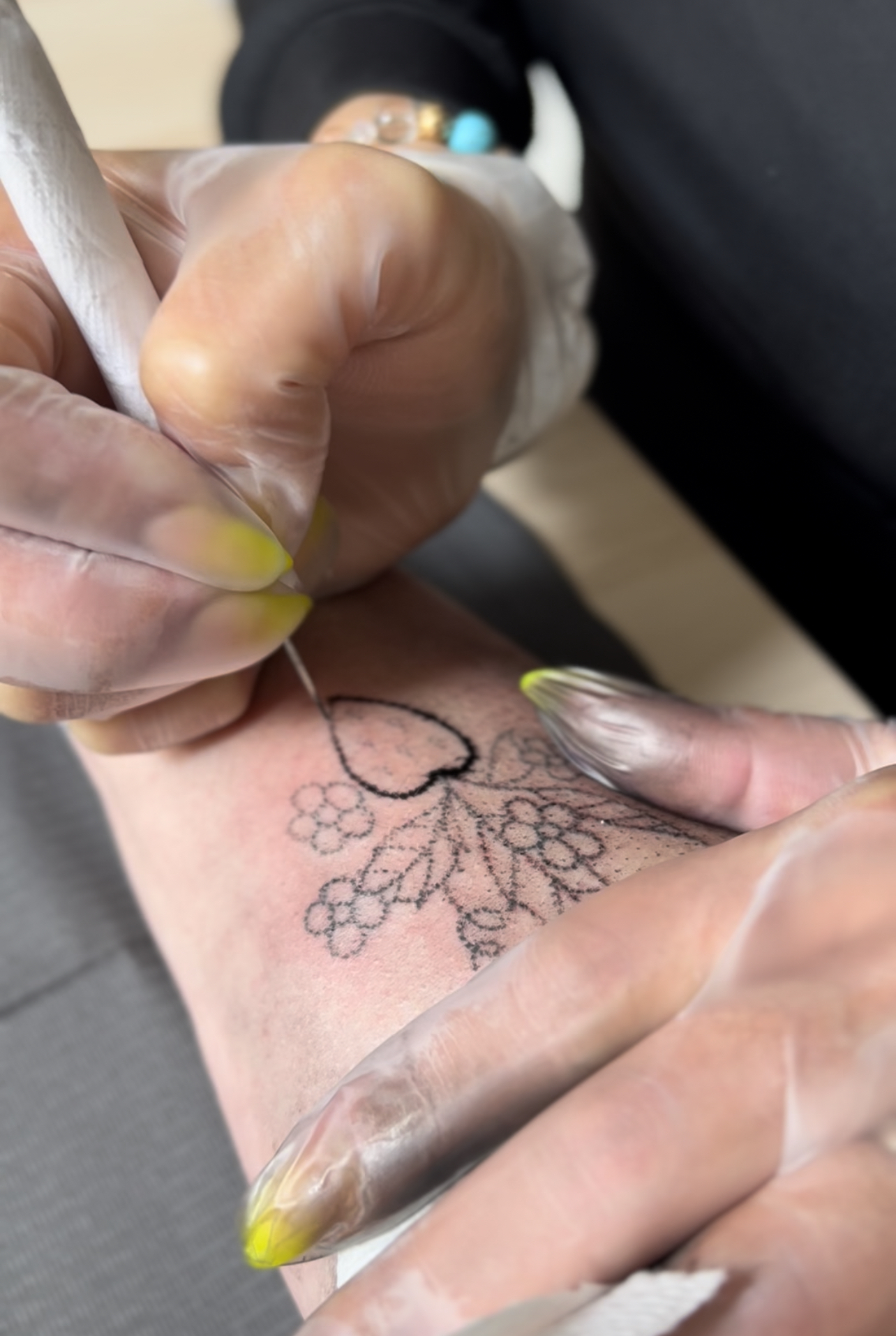 24 Of The Most Stunning Hand-Poked Tattoos